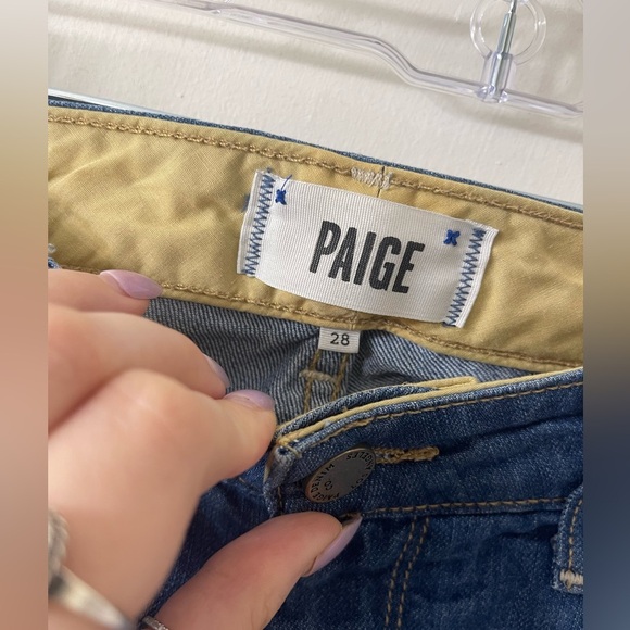 PAIGE Skinny Jeans Classic Denim Style - Picture 3 of 7